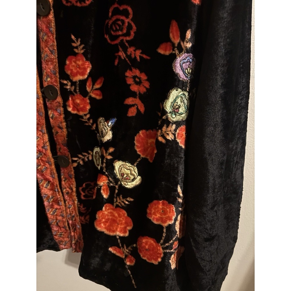 Women's Black Crushed Velvet Velour Embroidered Beaded Floral Boho Shacket Large - Picture 6 of 13